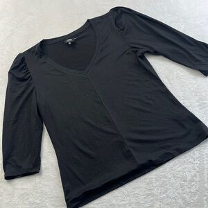 NEW Bobeau M Black 3/4 Sleeve V Neck Blouse‎
